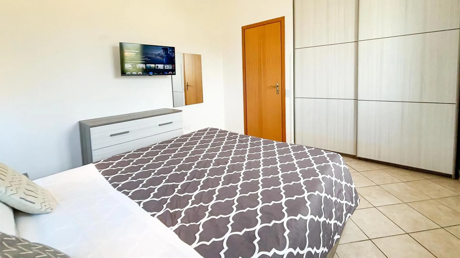 Case Vacanze Mare Nostrum Aparthotel Campofelice Di Roccella Holiday home