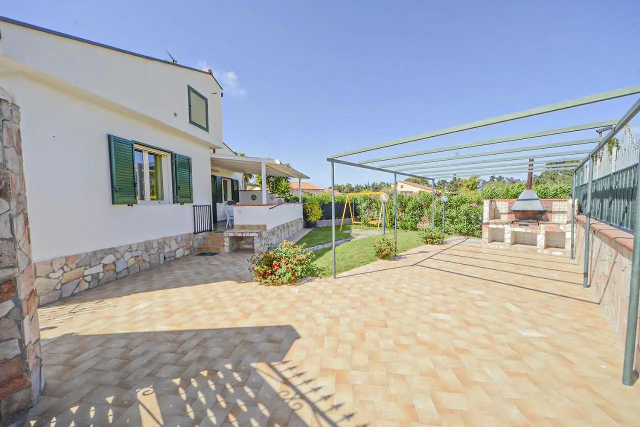 Case Vacanze Mare Nostrum Aparthotel Campofelice Di Roccella 0*,