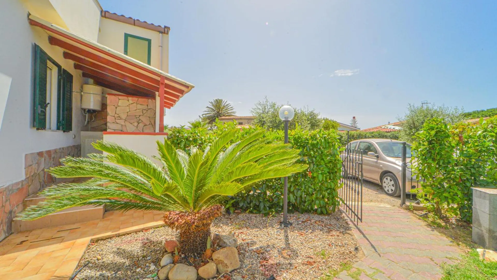 Case Vacanze Mare Nostrum Aparthotel Campofelice Di Roccella Holiday home