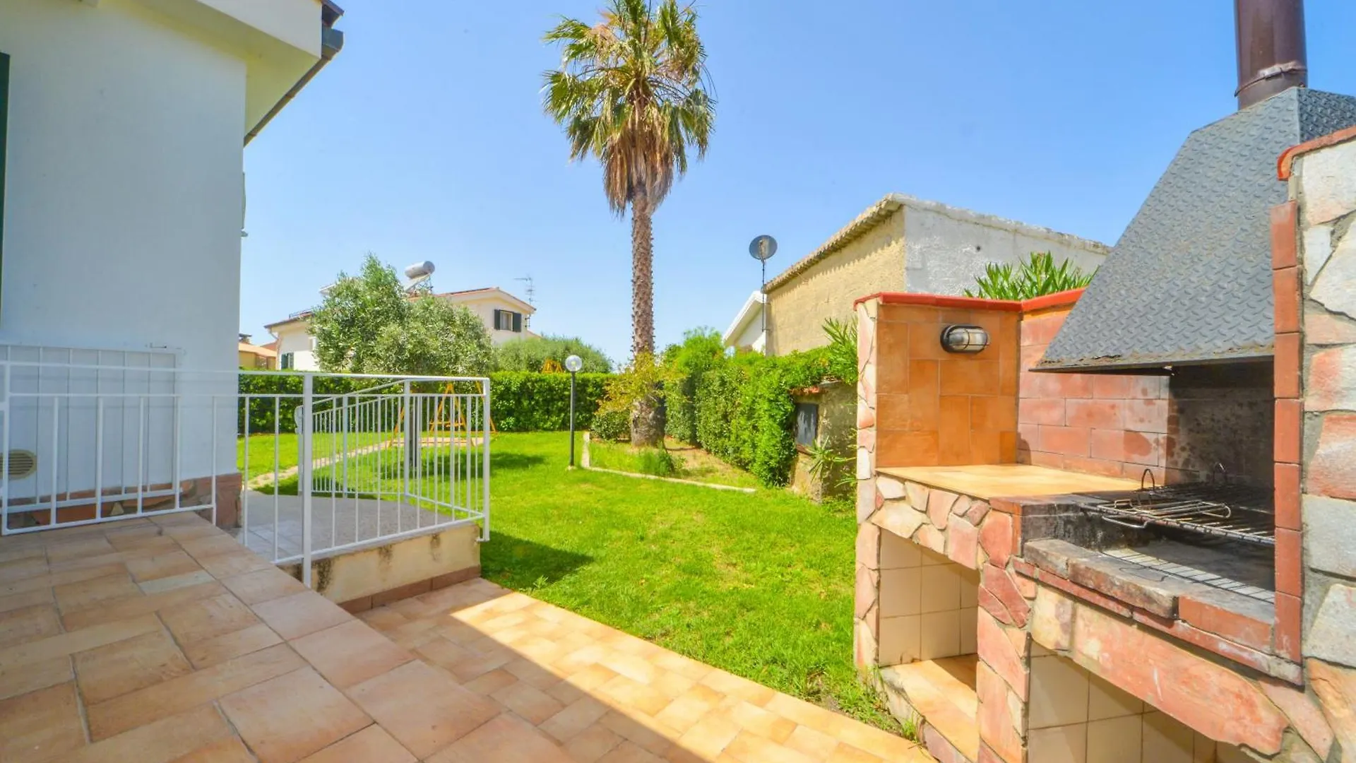 Holiday home Case Vacanze Mare Nostrum Aparthotel Campofelice Di Roccella Italy