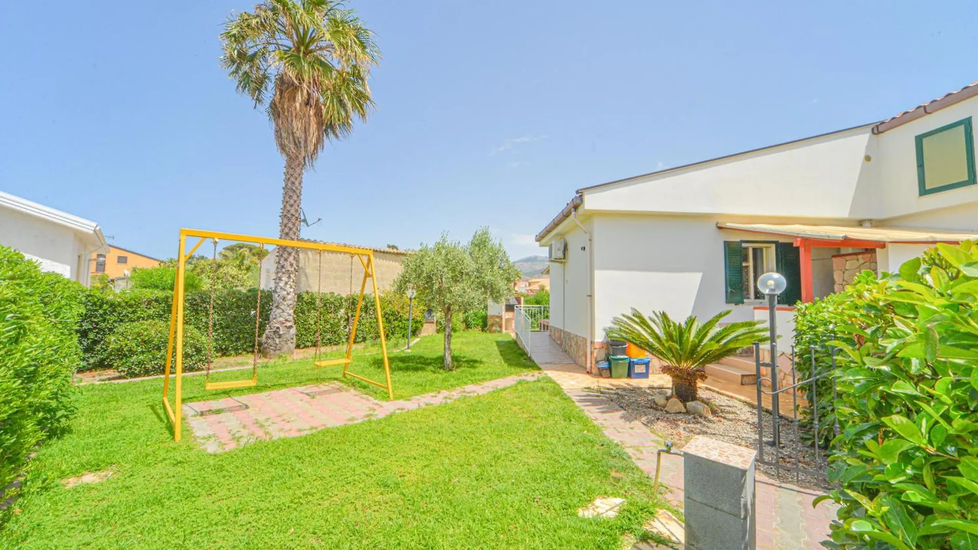 Case Vacanze Mare Nostrum Aparthotel Campofelice Di Roccella Holiday home